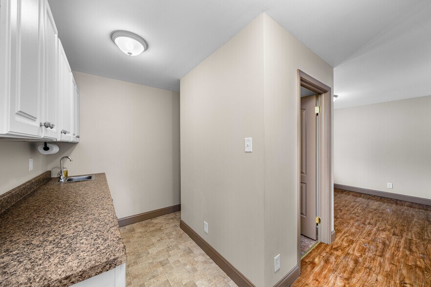 More Photos Of 2417 Silverside Rd, Wilmington Office For Lease