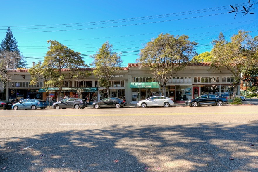 More Photos Of 3032 Claremont Ave, Berkeley Storefront For Lease