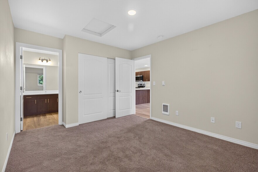 More Photos Of , Lynden Multifamily For Sale