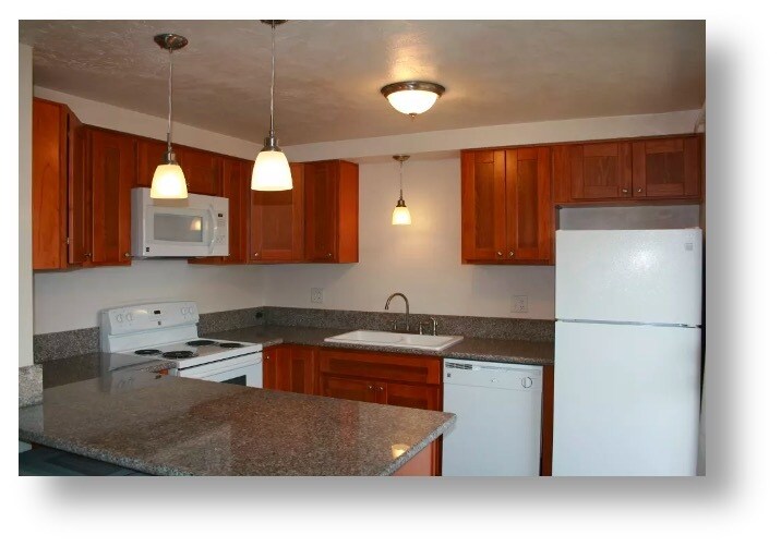 More Photos Of 5236 Main St, Springfield Apartments For Sale