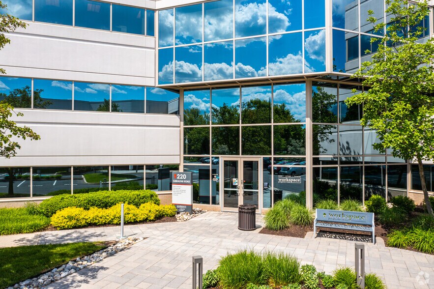More Photos Of 220 Gibraltar Rd, Horsham Township Office For Lease