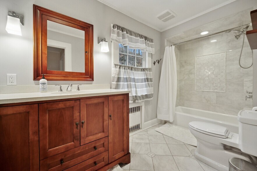 More Photos Of 526 Highland Ave, Montclair Hospitality For Sale