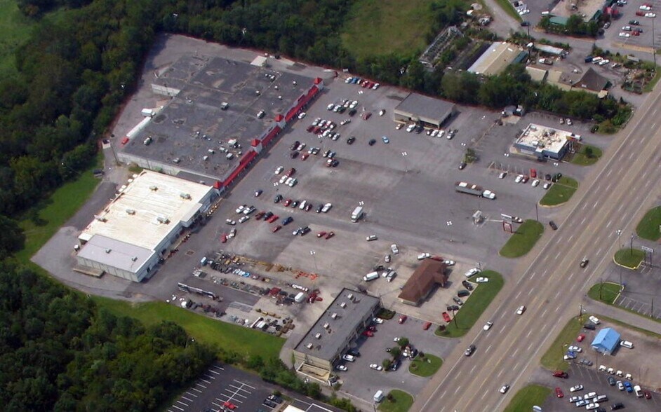 More Photos Of 1409 E Stone, Kingsport Unknown For Lease