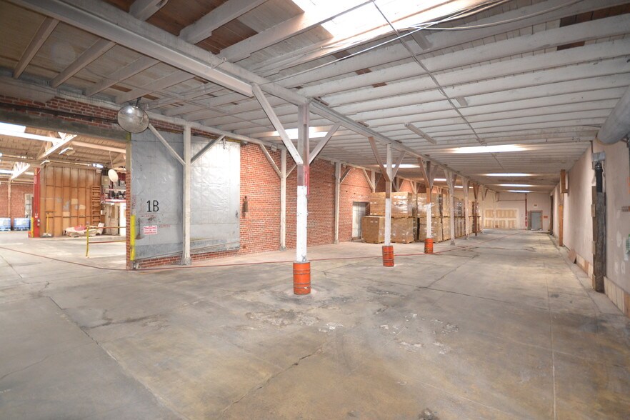 More Photos Of 701-715 Dwight Way, Berkeley Warehouse For Lease