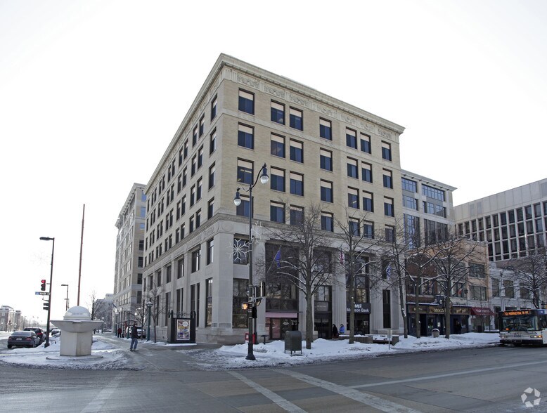 Primary Photo Of 1 W Main St, Madison Office For Lease