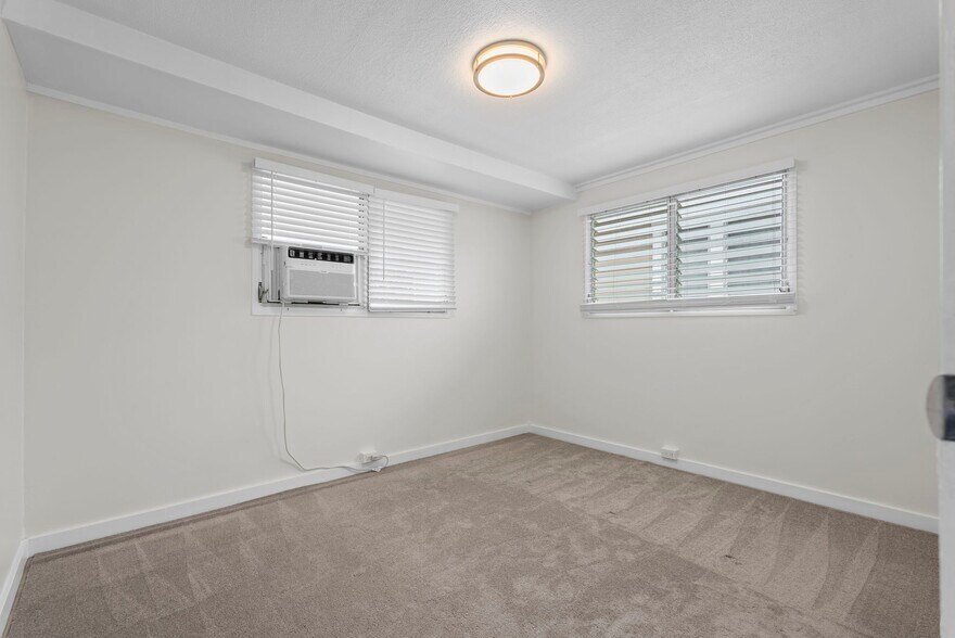 More Photos Of 1113 Villa Ln, Honolulu Flex For Sale