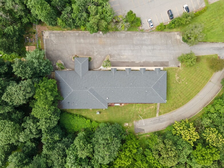 More Photos Of 4 Corwin Ct, Newburgh Medical For Sale