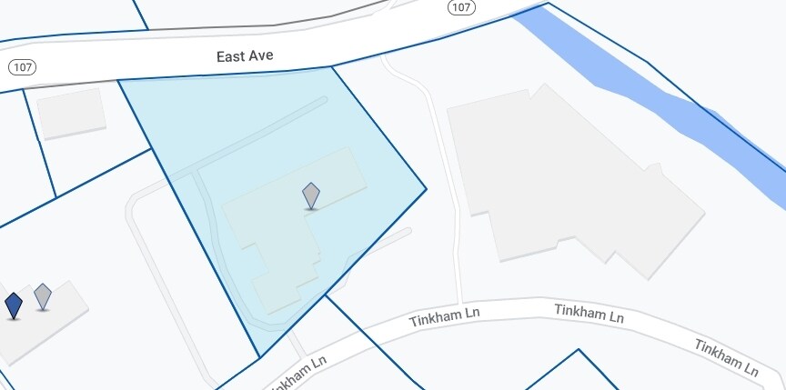 More Photos Of 35 East Ave, Burrillville Freestanding For Lease