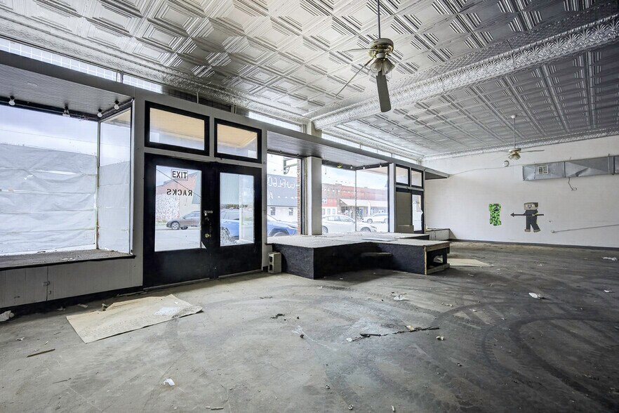 More Photos Of , Carnegie General Retail For Sale