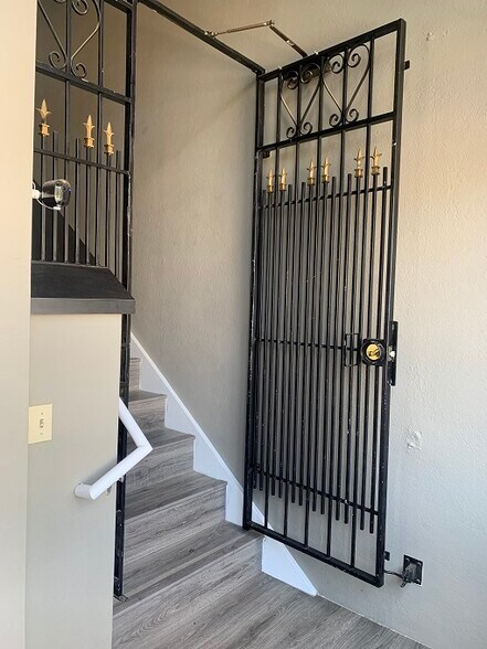 More Photos Of 731 Bryant St, San Francisco Light Distribution For Lease