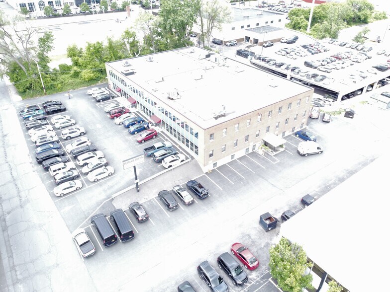 Primary Photo Of 10 Russell Rd, Albany Office For Sale