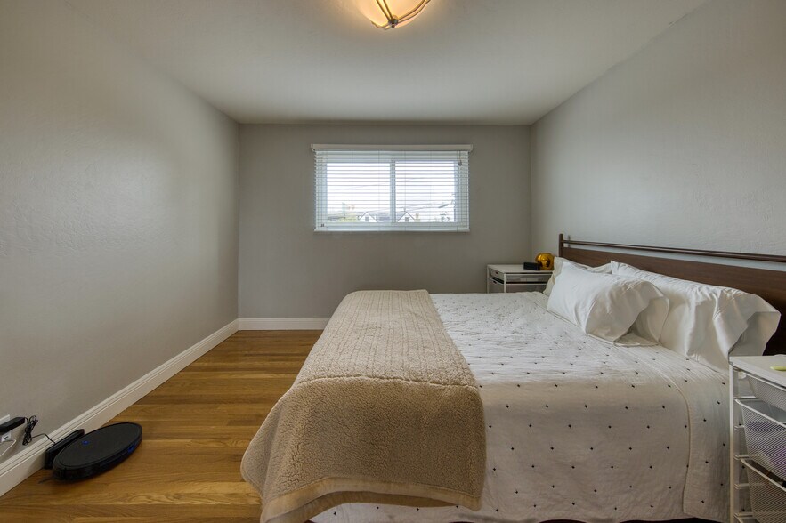More Photos Of 201 Moraga St, San Francisco Apartments For Sale