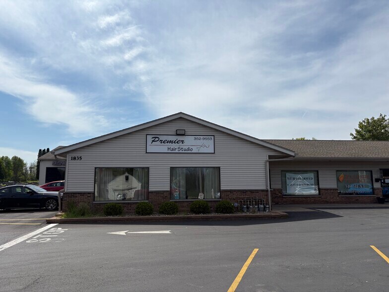 More Photos Of 1835 N Union St, Spencerport Unknown For Lease