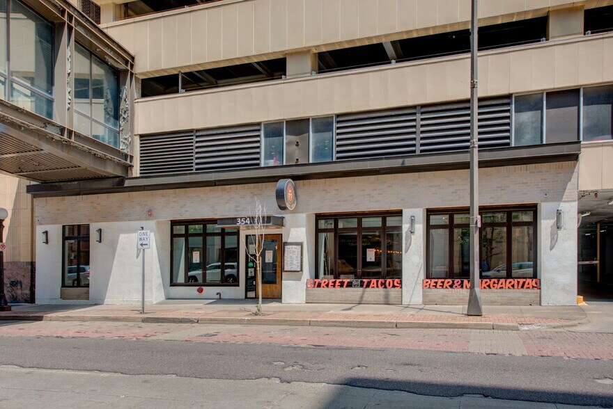 More Photos Of 340 Wabasha St N, Saint Paul Parking Garage For Lease