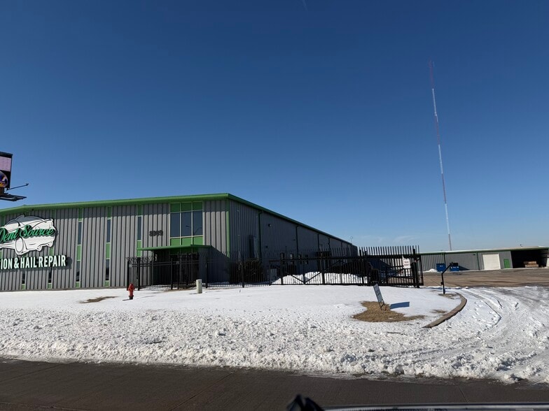 Primary Photo Of 8009 S I 35 Service Rd, Oklahoma City Manufacturing For Lease