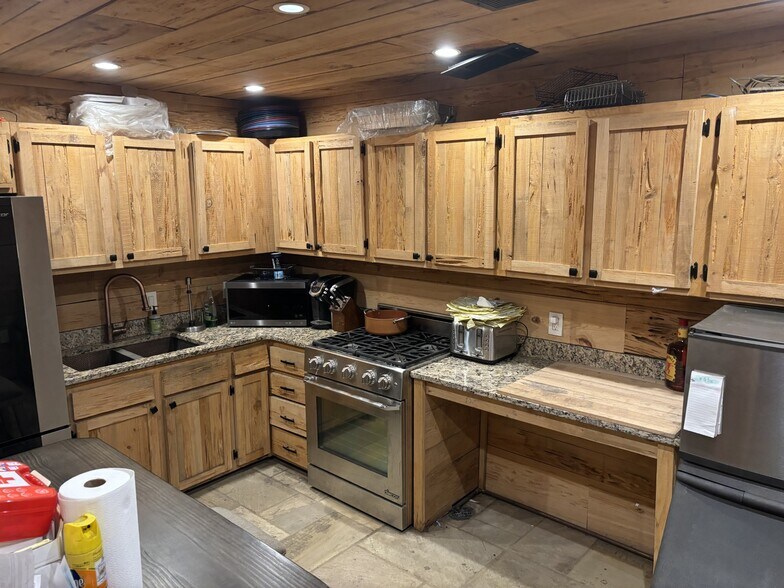 More Photos Of 1175 Big Orange Rd, Cordova Warehouse For Sale