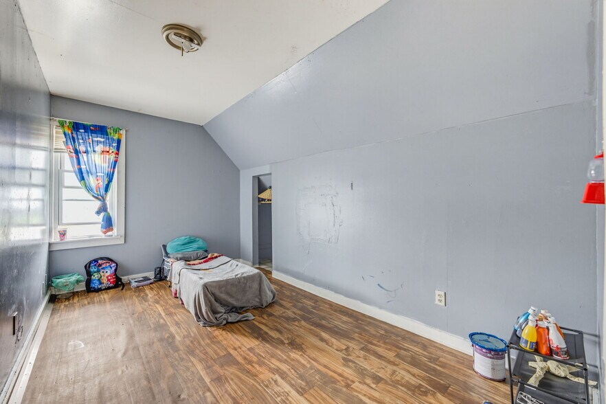 More Photos Of , Milwaukee Multifamily For Sale