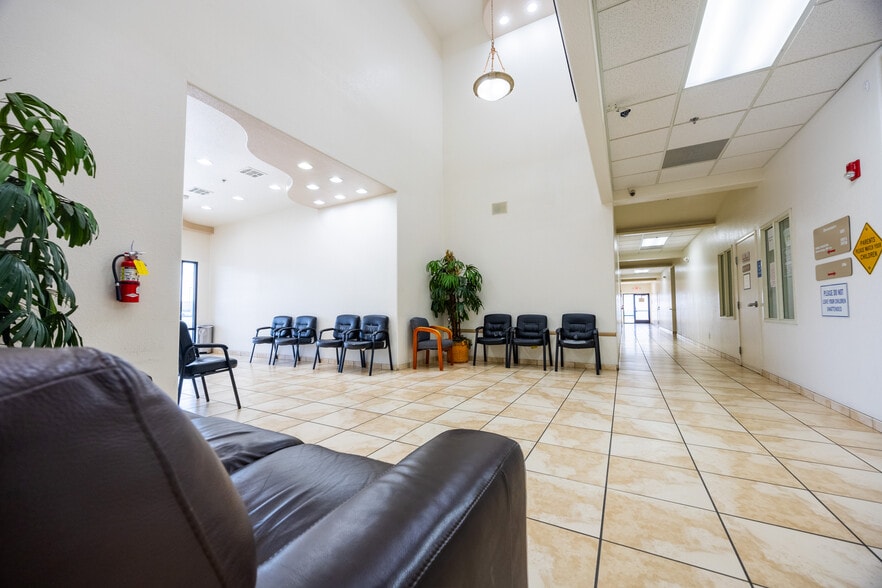 More Photos Of 1503 N Imperial Ave, El Centro Medical For Sale
