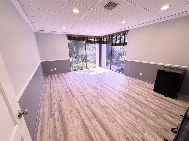 More Photos Of 1300 N Federal Hwy, Boca Raton Medical For Sale