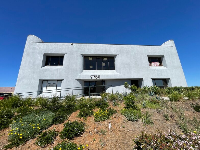 More Photos Of 7750 Dagget St, San Diego Office For Lease