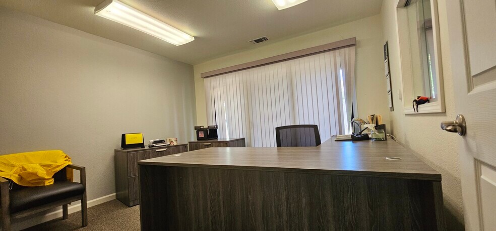 More Photos Of 1425 Butte House Rd, Yuba City Office For Lease