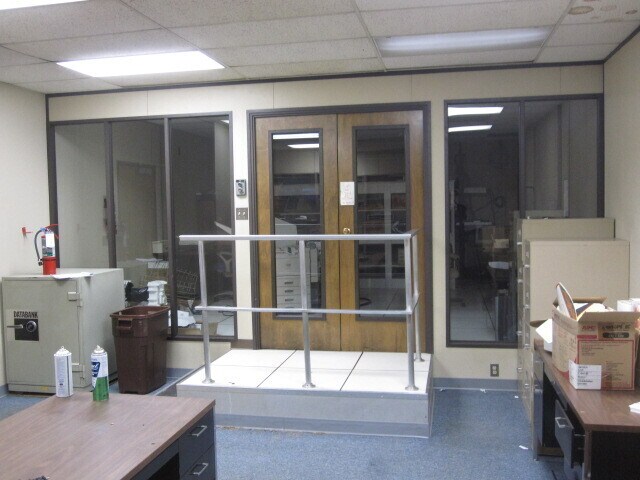 More Photos Of 1301 Rockland Ave, Roanoke Industrial For Sale