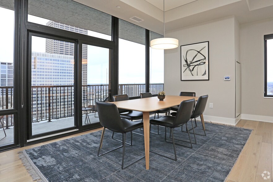 More Photos Of 365 Nicollet Mall, Minneapolis Apartments For Sale