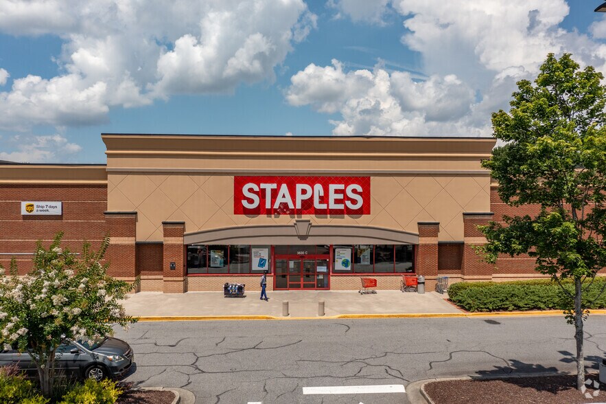 More Photos Of 3630 Peachtree Pky, Suwanee Unknown For Lease