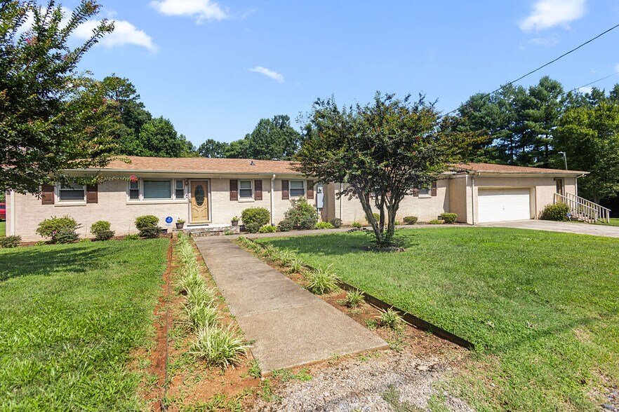 More Photos Of 950 Totten Rd, Gibsonville Freestanding For Sale