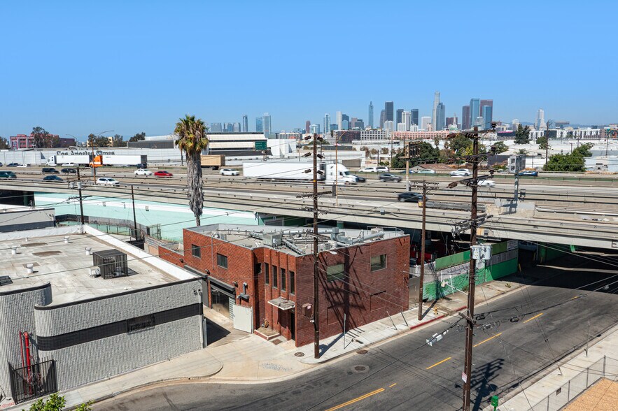 More Photos Of 1509 Mateo St, Los Angeles Office Residential For Sale