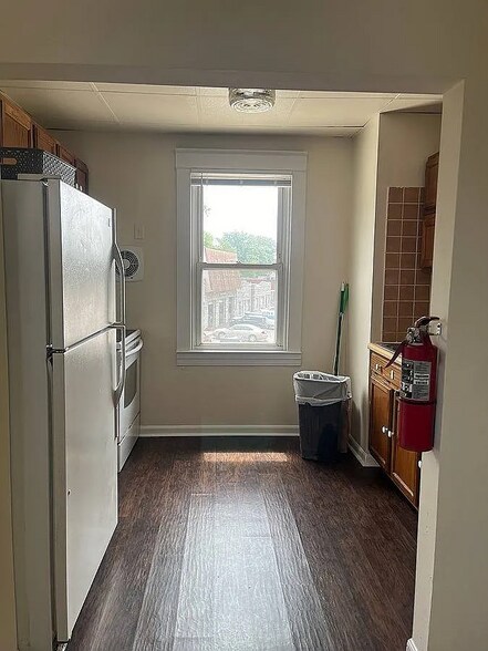 More Photos Of 4601 Leeds Ave, Baltimore Storefront Retail Office For Sale