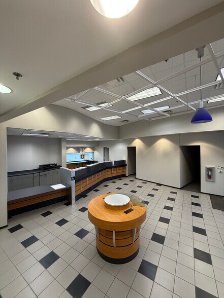 More Photos Of 2228 Trenton Rd, McAllen Unknown For Lease