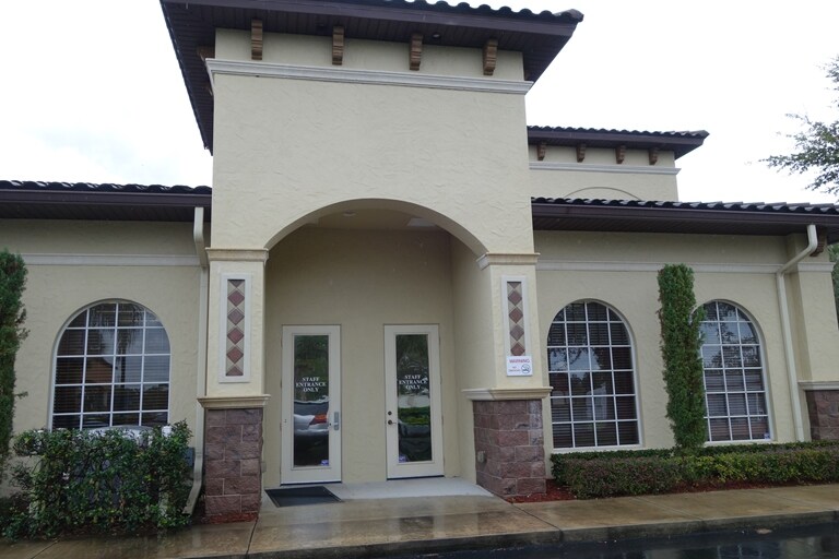 More Photos Of 2583 S Volusia Ave, Orange City Medical For Sale