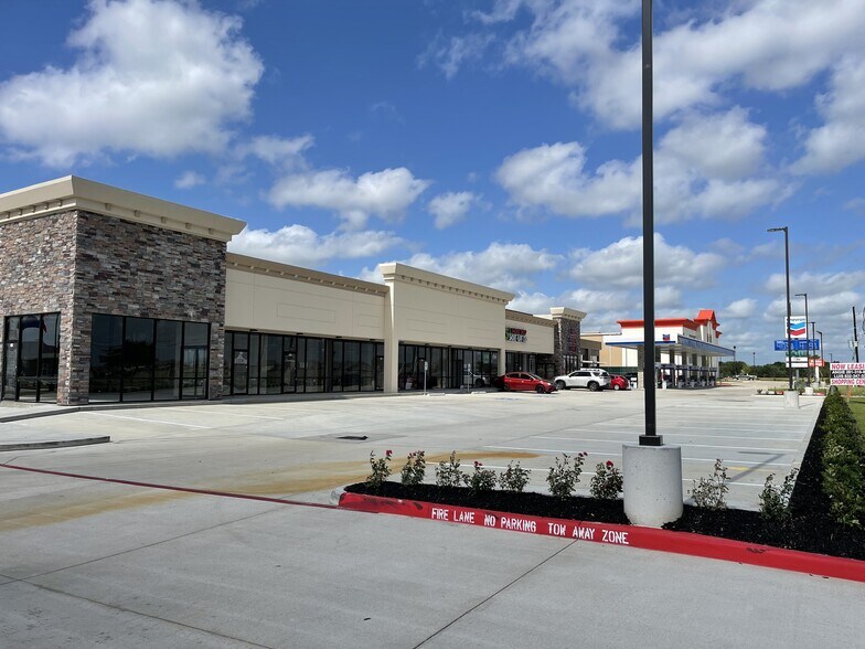 More Photos Of 23135 Morton Ranch, Katy Storefront For Lease
