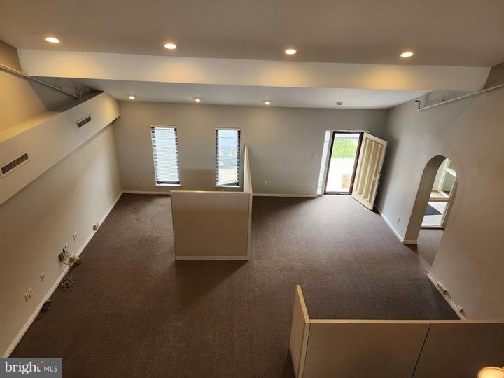 More Photos Of 2555-2575 Chain Bridge Rd, Vienna Medical For Sale