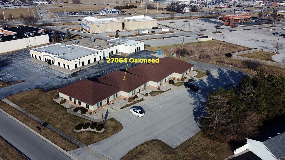 More Photos Of 27062-27100 Oakmead Dr, Perrysburg Medical For Sale