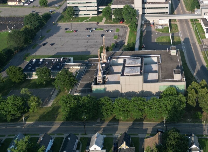 More Photos Of 1701L North St, Endicott Unknown For Lease