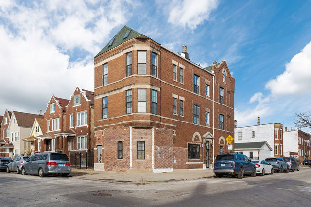 Primary Photo Of 3100 W 39th Pl, Chicago Multifamily For Sale