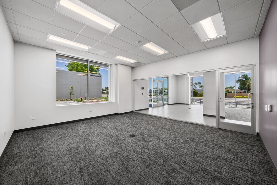 Primary Photo Of 3130 S Fairview St, Santa Ana Warehouse For Lease