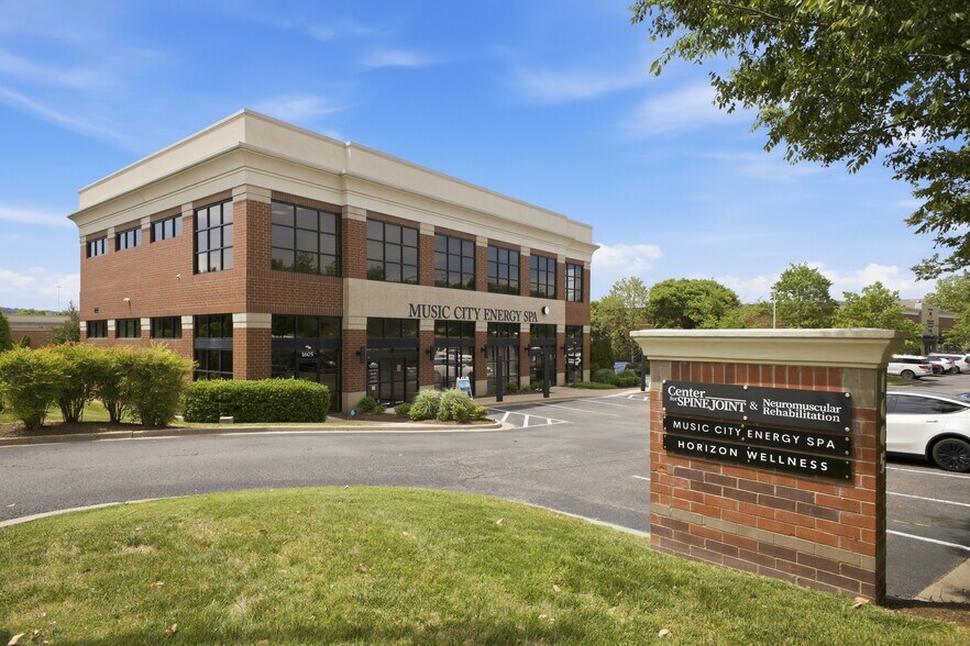 Primary Photo Of 1605 Westgate Cir, Brentwood Coworking Space