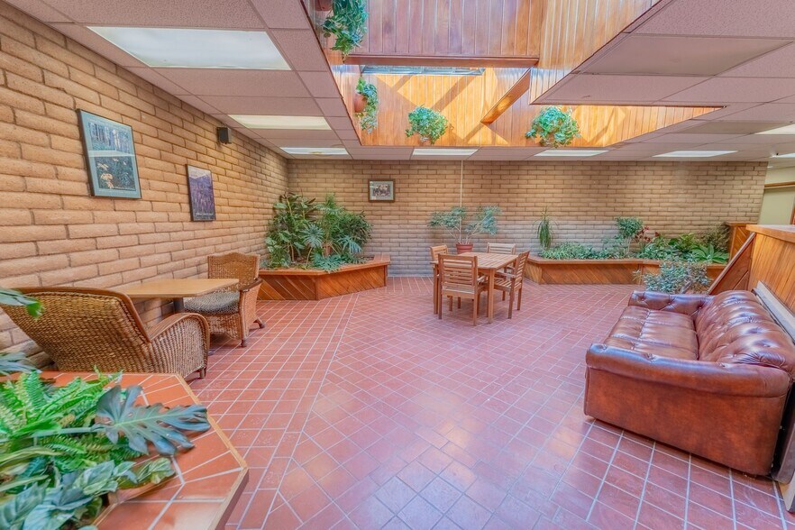 More Photos Of 234 N Main St, Gunnison Medical For Sale
