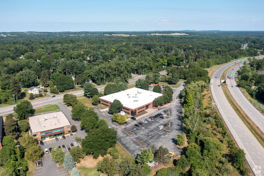 More Photos Of 1000 Pittsford Victor Rd, Pittsford Office For Lease