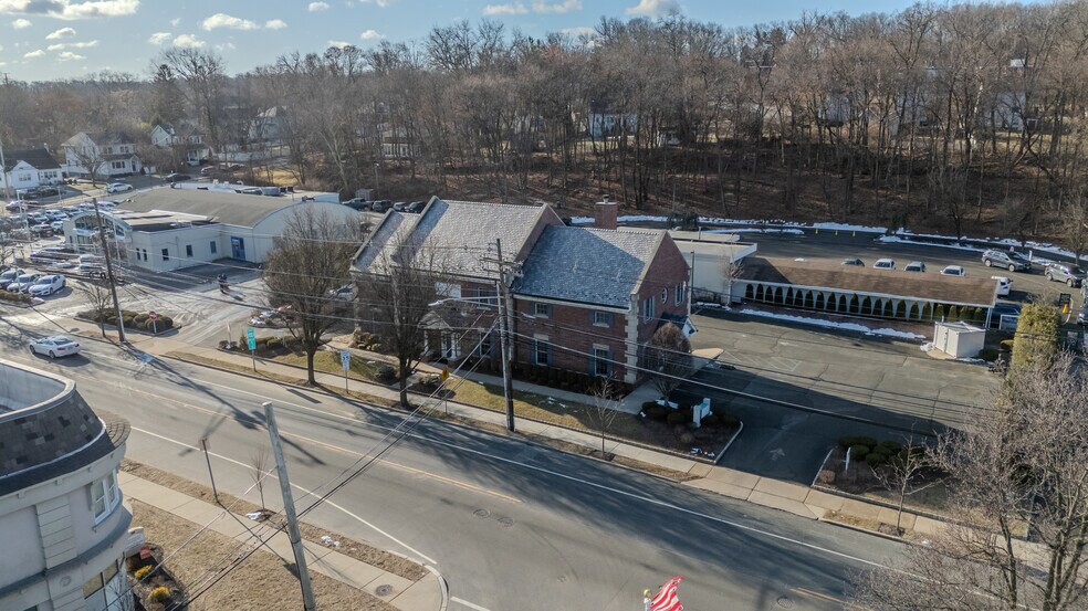 More Photos Of 269 Main St, Madison Bank For Lease