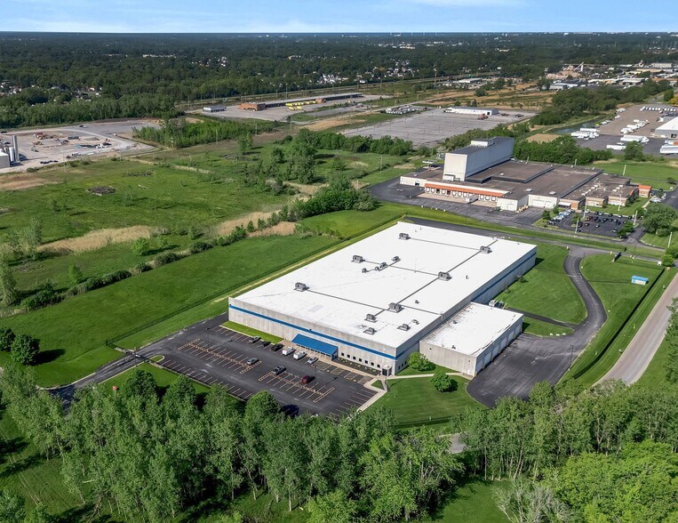 More Photos Of 2700 North America Dr, Buffalo Manufacturing For Sale