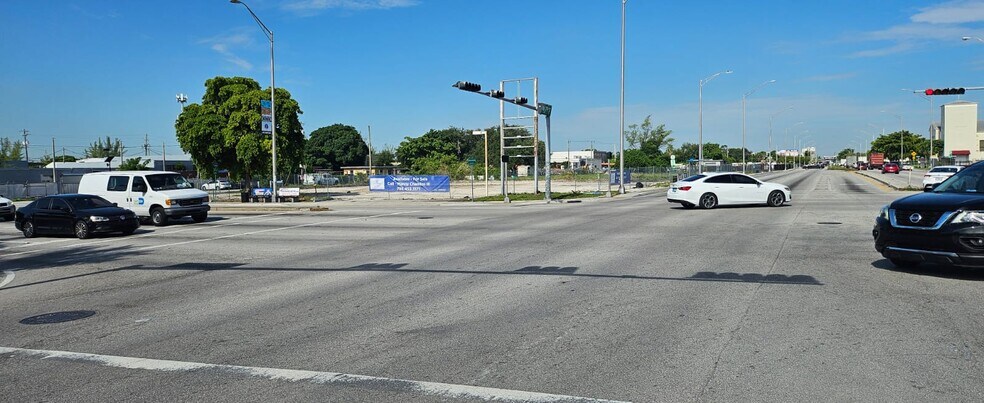 More Photos Of 2200 NW 79th St, Miami Land For Lease