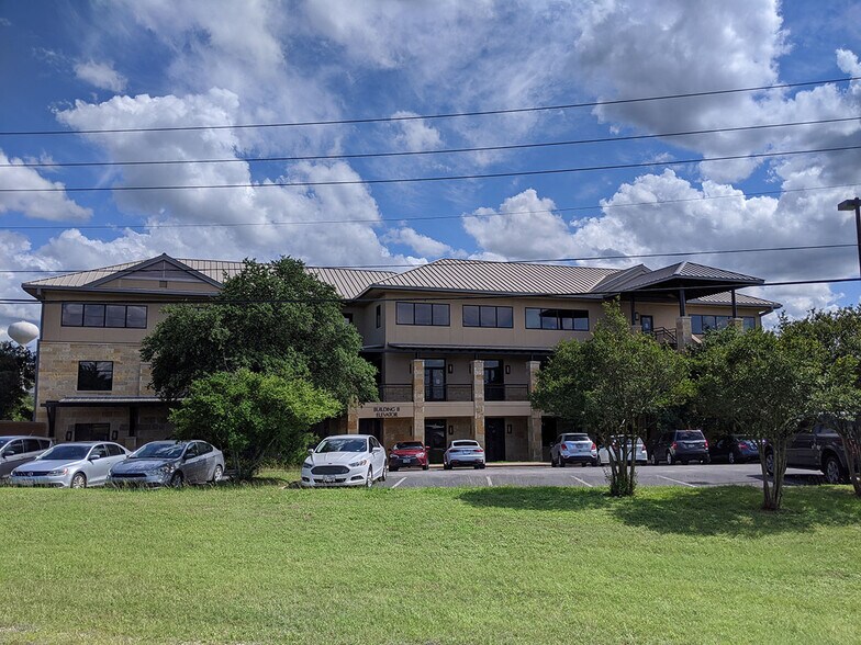 More Photos Of 248 Addie Roy Rd, Austin Office For Lease