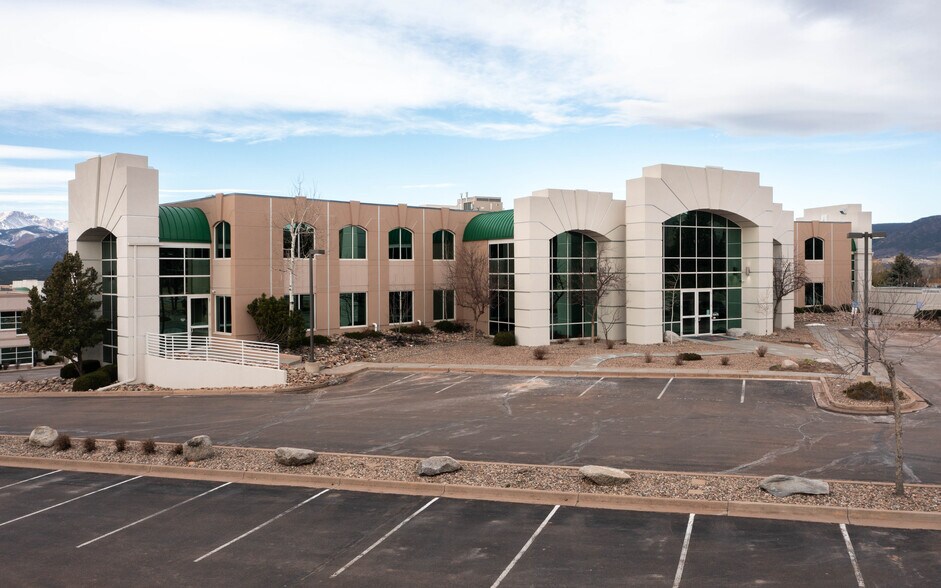 More Photos Of 15475 Gleneagle Dr, Colorado Springs Office For Sale