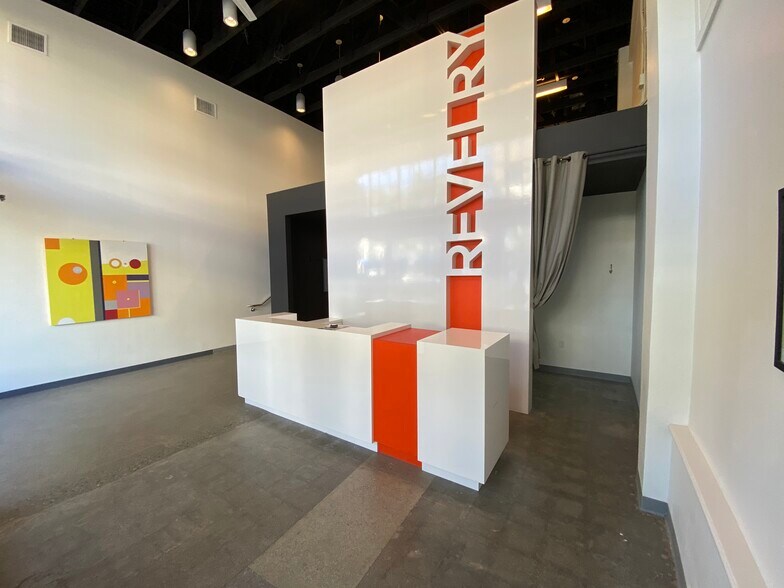 More Photos Of 10 E 3rd Ave, San Mateo Storefront Retail Office For Lease