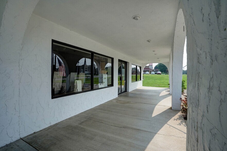 More Photos Of 4495 Teays Valley Rd, Scott Depot General Retail For Sale