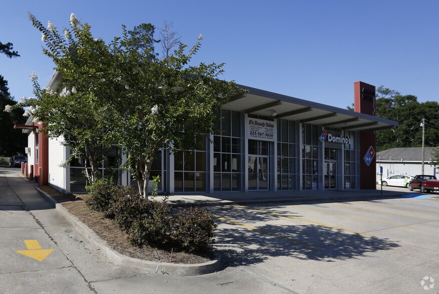 More Photos Of 19067 Florida Blvd, Albany Freestanding For Lease